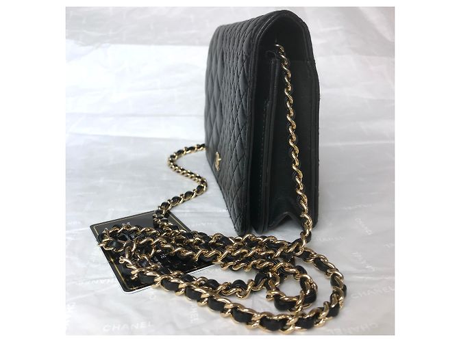 Wallet On Chain Chanel Limitato alla carta, Scatola, busta da viaggio Nero - vista 21