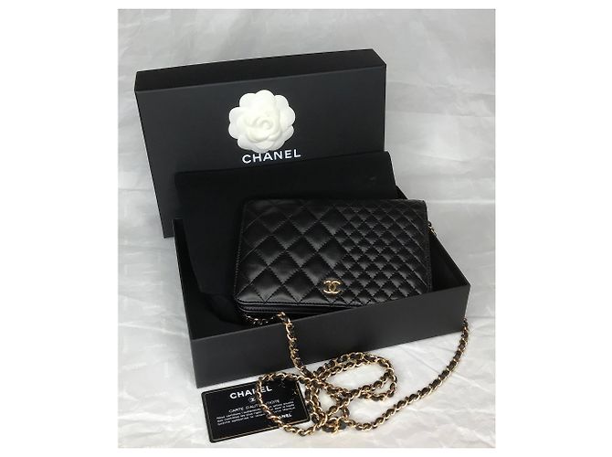 Wallet On Chain Chanel Limitato alla carta, Scatola, busta da viaggio Nero - vista 3