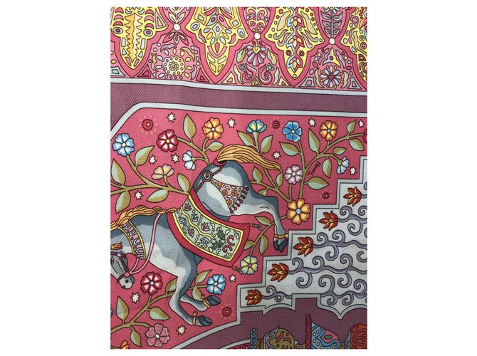 Hermès Aux portes du palais. Rosa Beige - vista 12