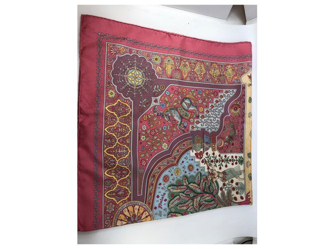 Hermès Aux portes du palais. Rosa Beige - vista 15