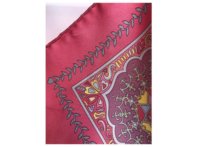 Hermès Aux portes du palais. Rosa Beige - vista 4