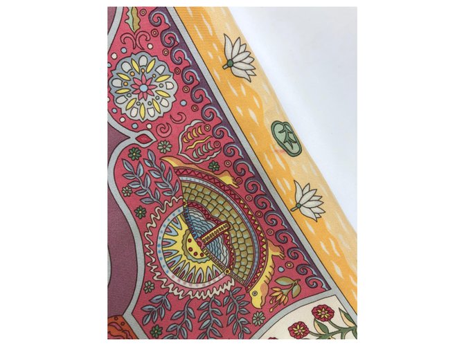 Hermès Aux portes du palais. Rosa Beige - vista 8