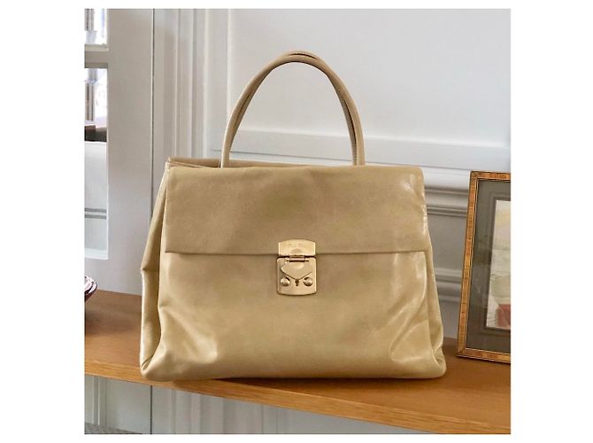 Miu Miu Vitello Shine Quarzo Borsa in pelle Beige - vista 2