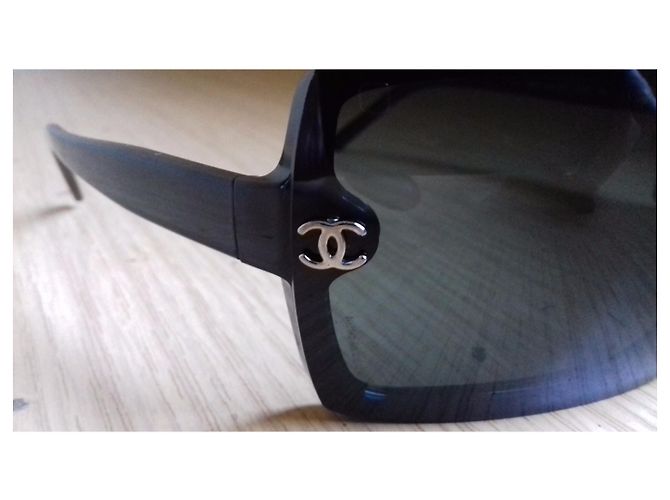 Gafas de sol Chanel negras de plástico Negro - vista 3