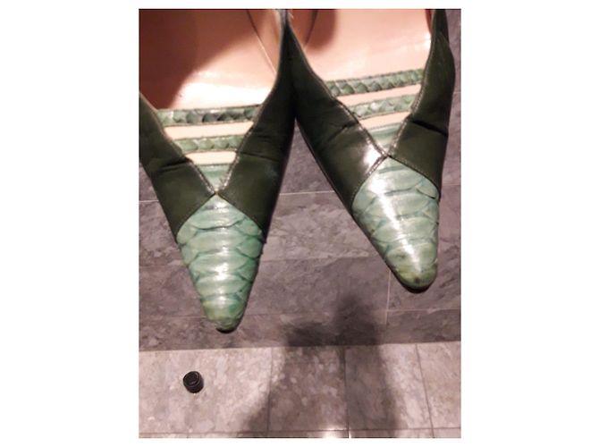 Autre Marque Stefan Back Green Leather and Python Pumps - view 3