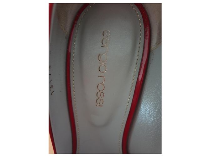 Sergio Rossi High Heel Pumps aus rotem Lackleder - Ansicht 7