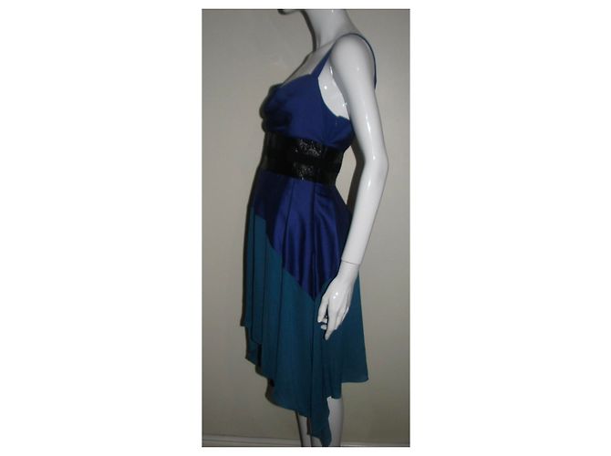 Abito asimmetrico Halston Heritage in raso blu verde e nero - vista 3