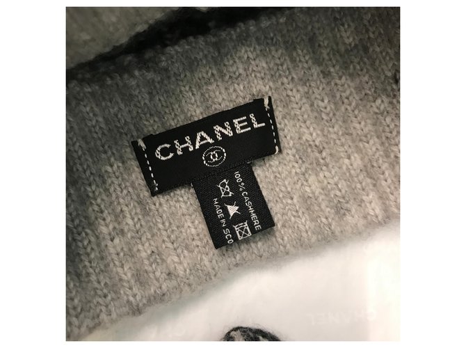 Chanel Sciarpa, Set cappello e guanti in cashmere Nero Grigio - vista 9