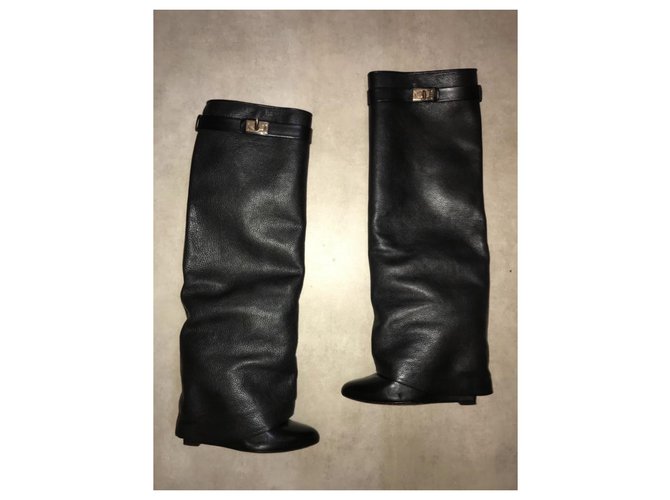 bottes shark givenchy