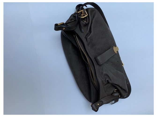 Louis Vuitton Borsa a tracolla e tracolla regolabile Grigio - vista 2