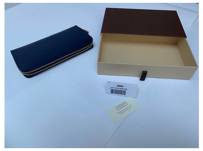 Louis Vuitton Portafoglio zippy blu Blu navy - vista 2