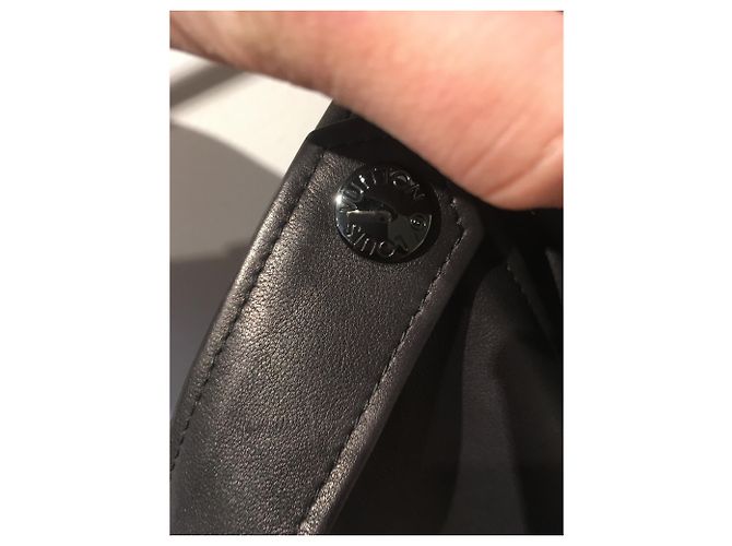 Louis Vuitton Perfecto Schwarz - Ansicht 5