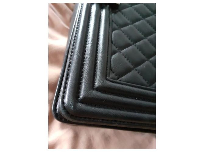 Borsa Chanel Boy in pelle di agnello nera Nero - vista 3