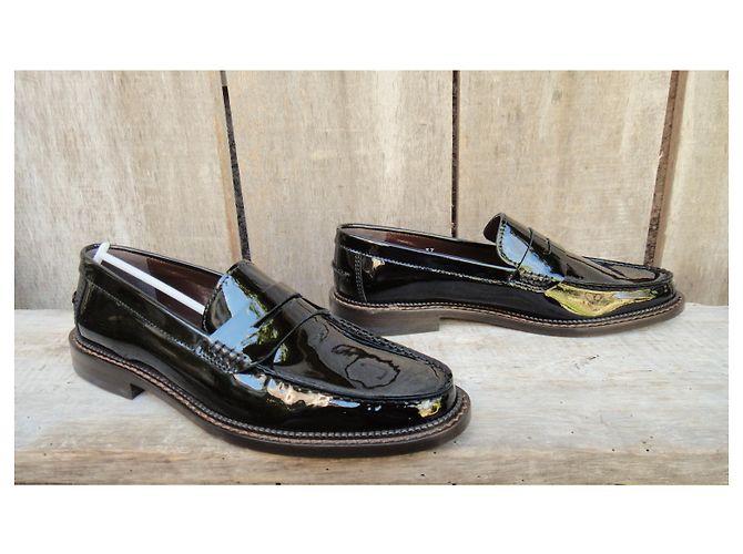 Mocassini Dolce & Gabbana in vernice nuovo stato Nero - vista 3