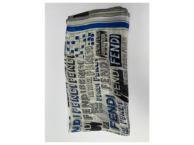 Fondo in seta blu Fendi 55x55cm - vista 2