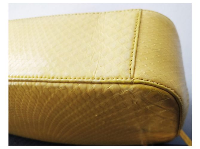 Borsa a mano Christian Dior Miss Dior Python Gialla Giallo - vista 5