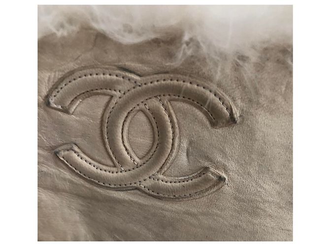 Chanel Stivali foderati di pelliccia Bianco - vista 3