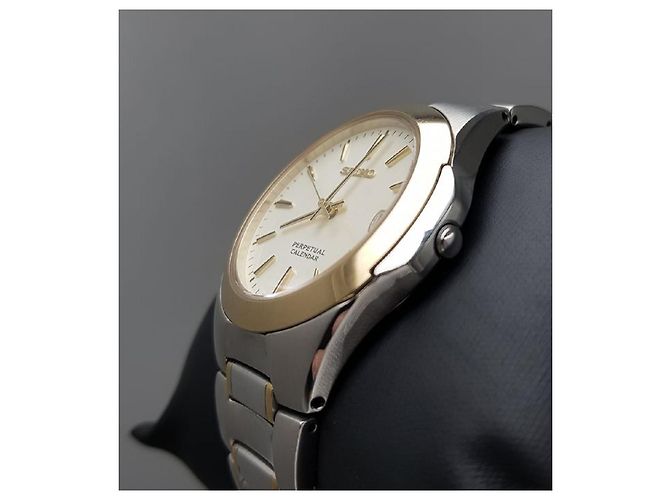 Autre Marque Seiko - Perpetual Calendar SGP Quarz Lünette Silber - Ansicht 5