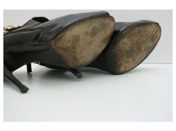 Giuseppe Zanotti Lackierte Lederabsätze Braun Schokolade - Ansicht 9