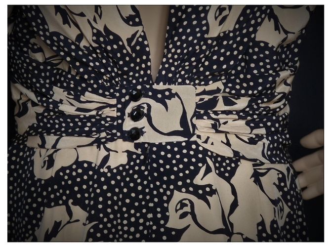 Abito Lanvin in Crepe di Seta Nero con Stampa Rose e Pois - vista 3
