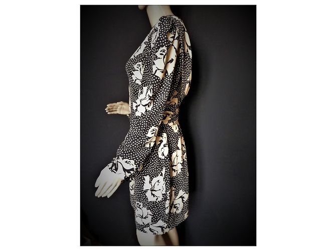 Abito Lanvin in Crepe di Seta Nero con Stampa Rose e Pois - vista 8