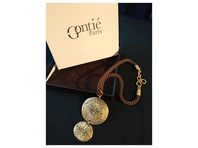 Autre Marque Collana in bronzo dorato M. Buffet D'oro - vista 7