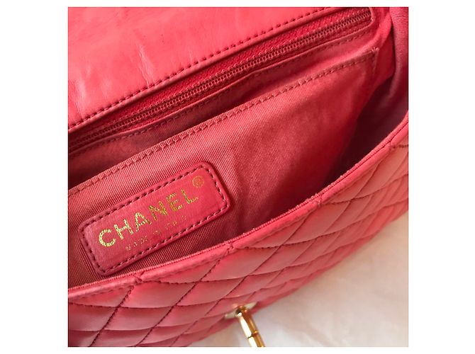 Timeless Chanel Borsa media con patta Valentine Rosa Fuschia - vista 16