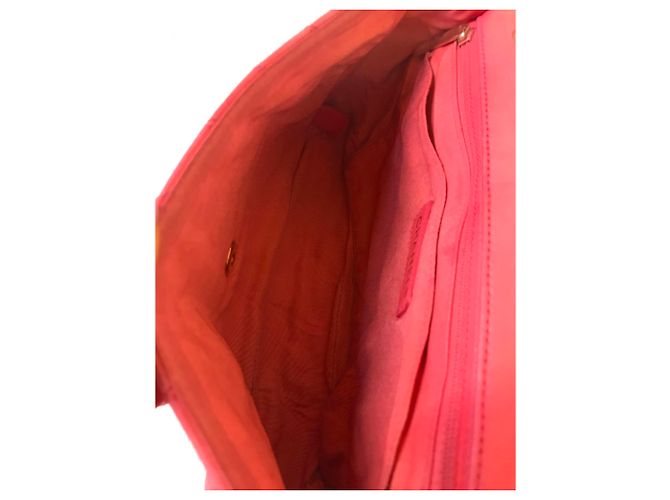 Timeless Chanel Borsa media con patta Valentine Rosa Fuschia - vista 17