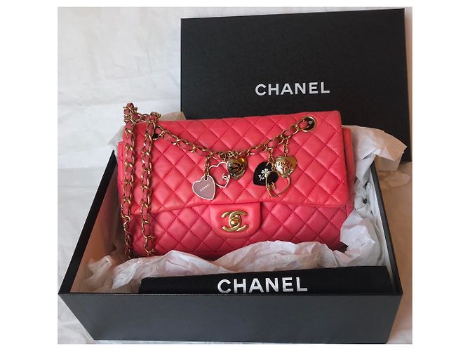 Timeless Chanel Borsa media con patta Valentine Rosa Fuschia - vista 2