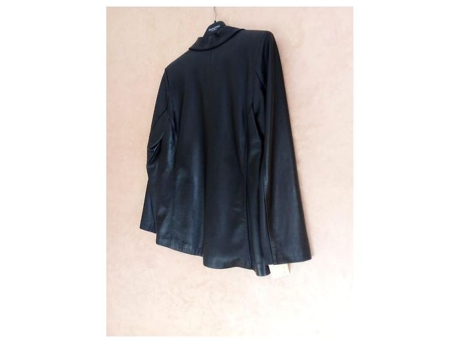 Autre Marque Schwarze Lederjacke 4 Tasten - Ansicht 2