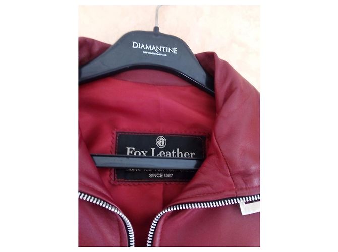 Autre Marque Rote Lederjacke mit ausgestellten Ärmeln - Ansicht 4