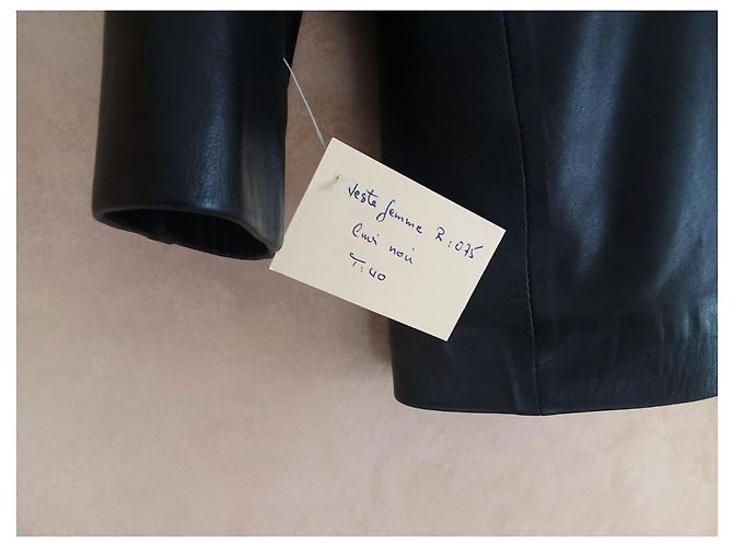 Autre Marque Schwarze Lederjacke 3 Tasten - Ansicht 3