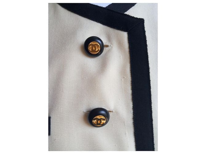 Chanel Boutique Sammlerjacke Roh - Ansicht 6