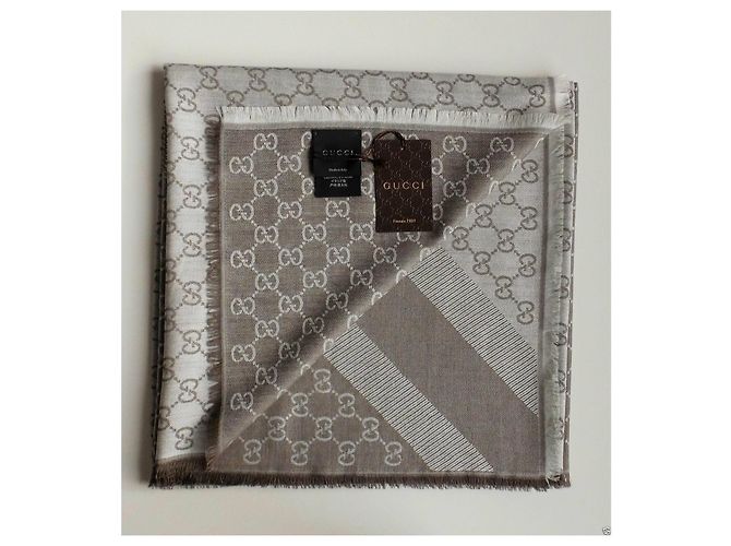 SCARF GUCCI NEW  GENUINE - vista 2