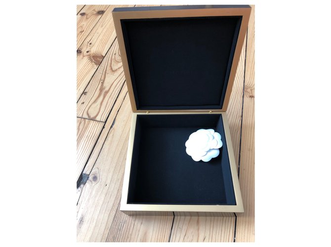 BLACK LACQUER BOX SUBLIMAGE CHANEL - view 2