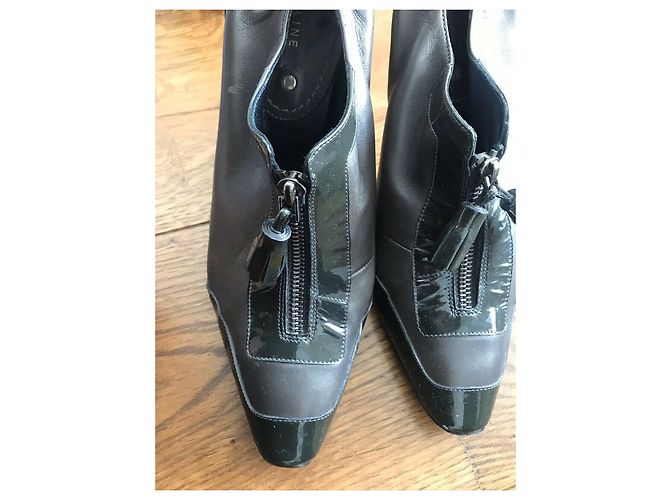 Céline Stivaletti in pelle e vernice Taupe - vista 14