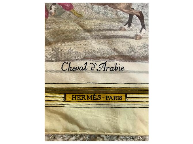 Hermès Seidentuch Les races de chevaux beige - Ansicht 2
