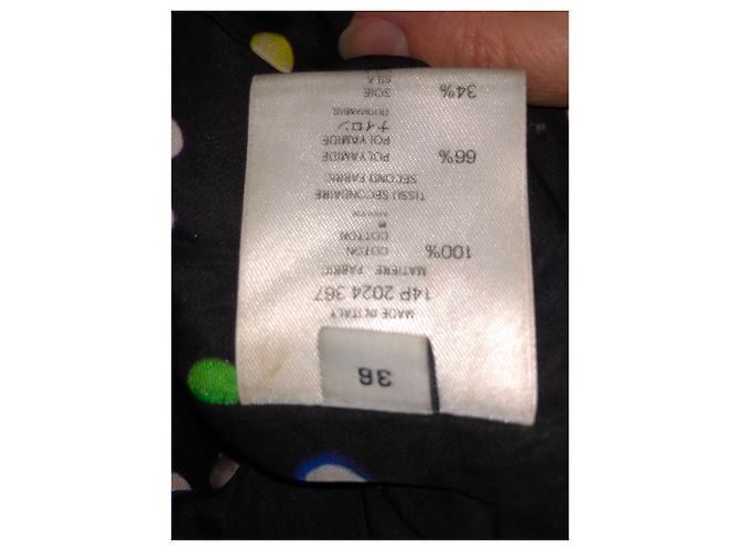 Givenchy Beautiful strapless dress, with marked size, surrounded by. Smocking, interior fully lined with a satin pattern Multiple colors - view 6