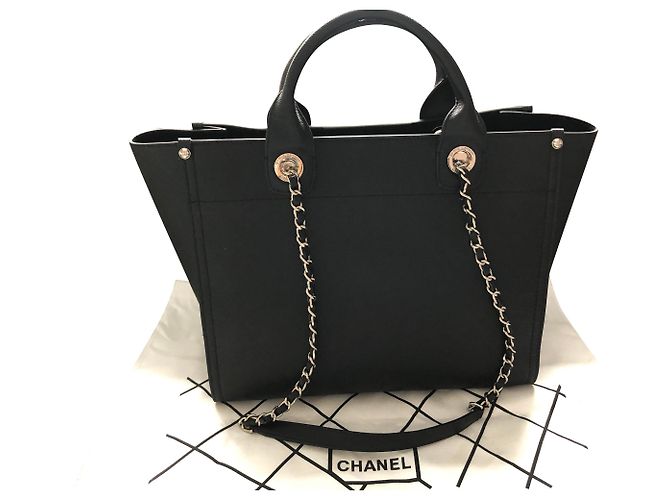 Chanel Large shopping bag Black - view 2