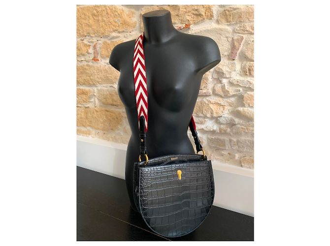 Bally BORSA A SFERA CECYLE CINTURINO DA DONNA IN PELLE NERA DI VITELLO Nero - vista 7