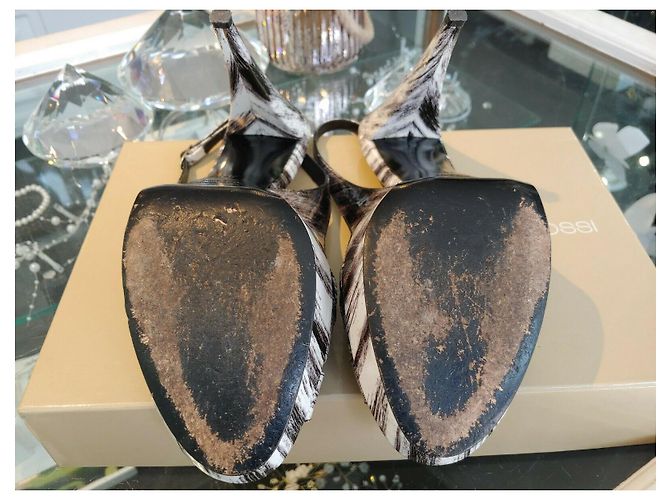 Sergio Rossi Pelle Vernice Corno Lackschuhe Schwarz Weiß - Ansicht 9