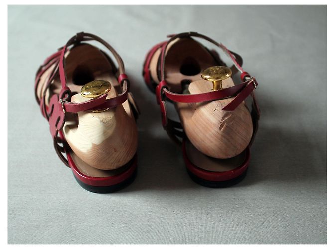 Sandali Hermès in pelle rossa Rosso - vista 3
