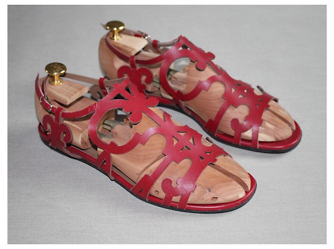 Sandali Hermès in pelle rossa Rosso - vista 4