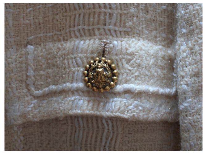Cambon Chanel wool coat eggshell - view 3