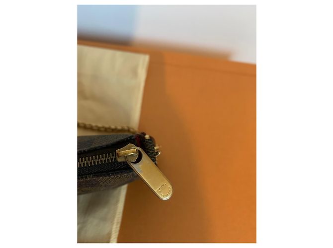 Louis Vuitton Sophie (Eva) Pochette in Damier Ebene Marrone - vista 5