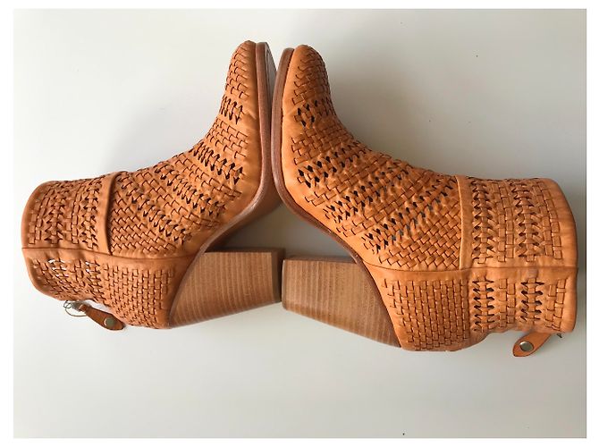 Rag & Bone Gewebte Lederstiefeletten - Ansicht 23