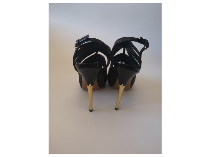Louis Vuitton Sandali Marbella Nero - vista 3