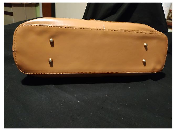 Autre Marque Borsa a mano in pelle lucida marrone - vista 7