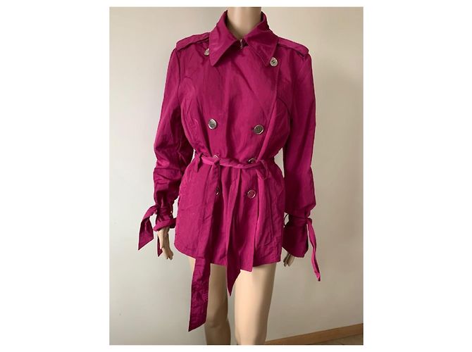 Nine West Abrigos, Ropa de calle - vista 2