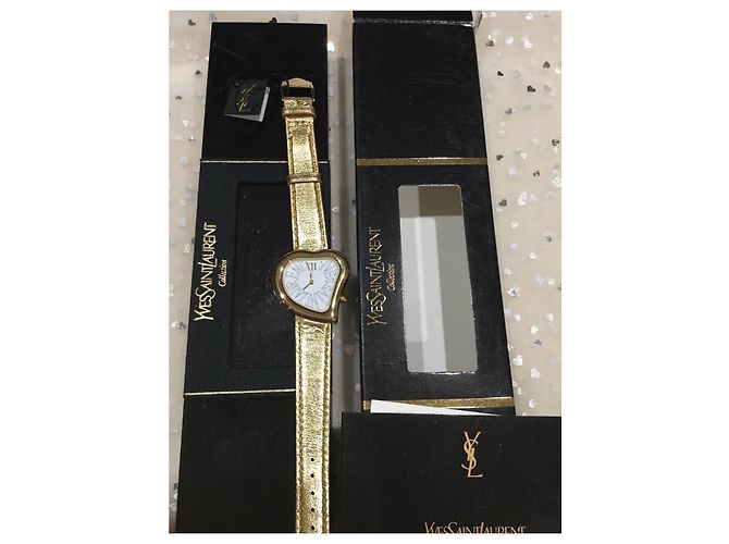Yves Saint Laurent Cuore, numeri romani - vista 9
